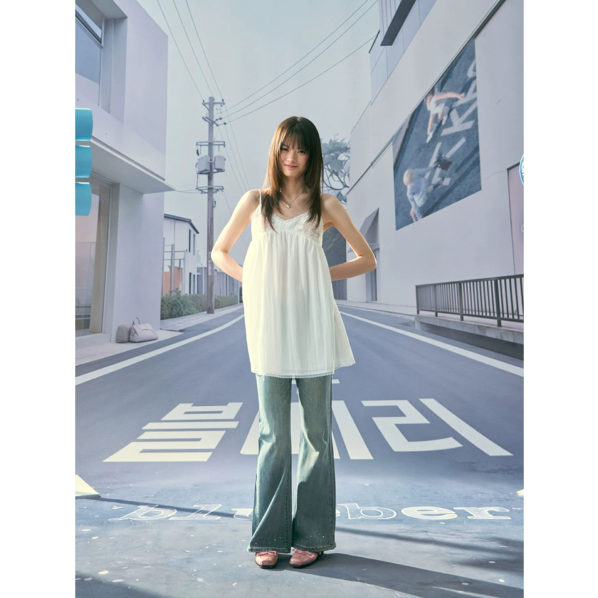 ablueberry デニムビジューフレアパンツ