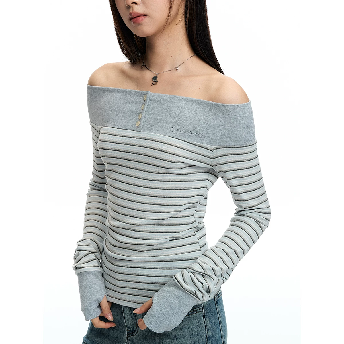 ablueberry ストライプ柄オフショルダーTシャツ