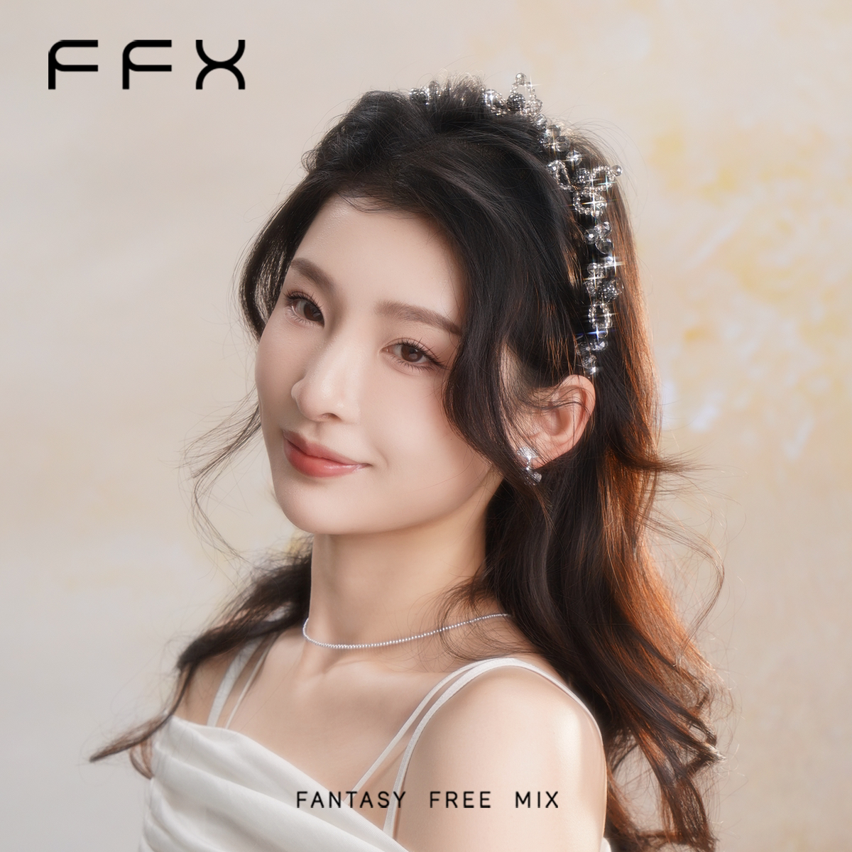 FFX ビジューボリュームカチューシャ