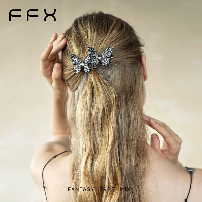 FFX 蝶モチーフビジューヘアクリップ