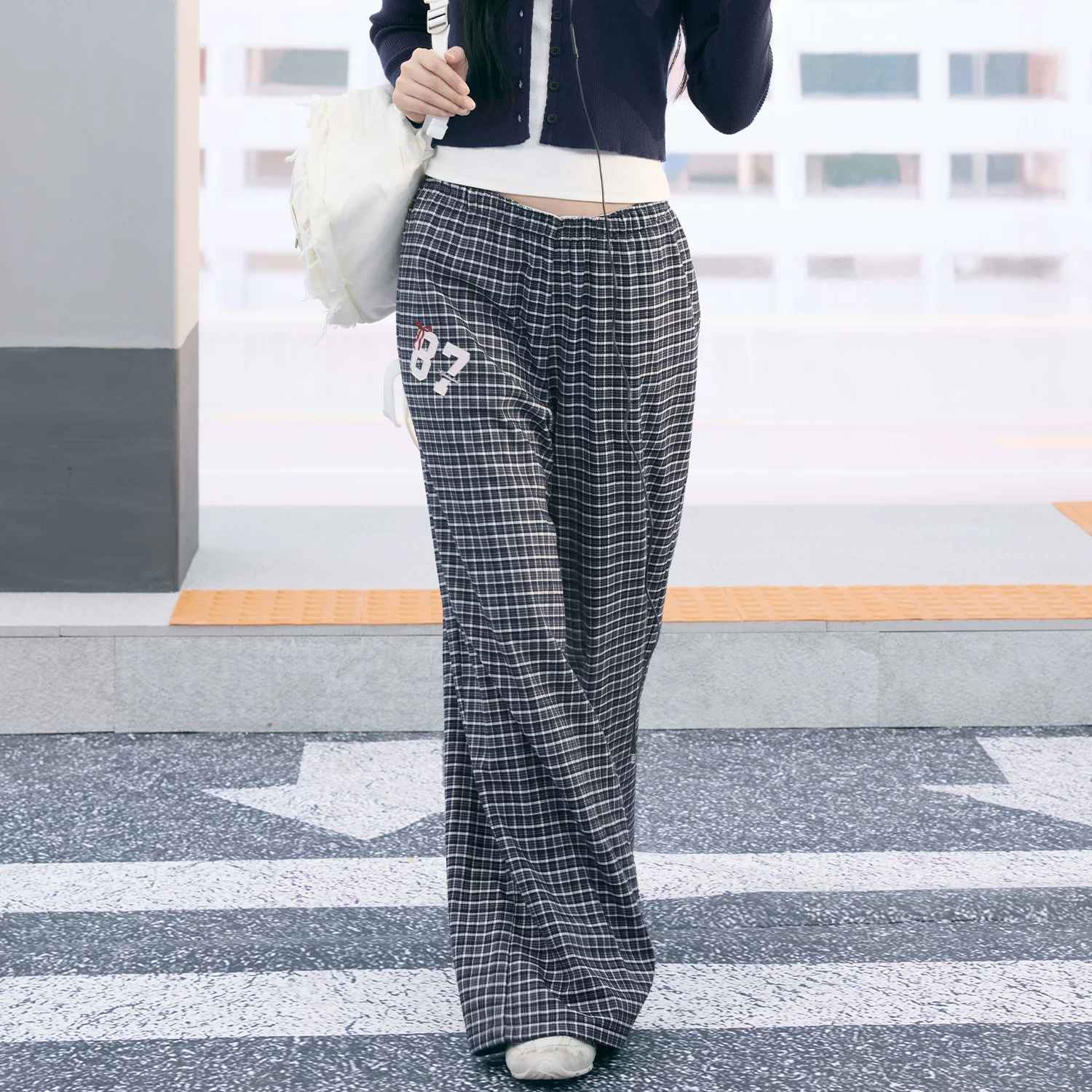 Weekendhub チェック柄ワイドパンツ