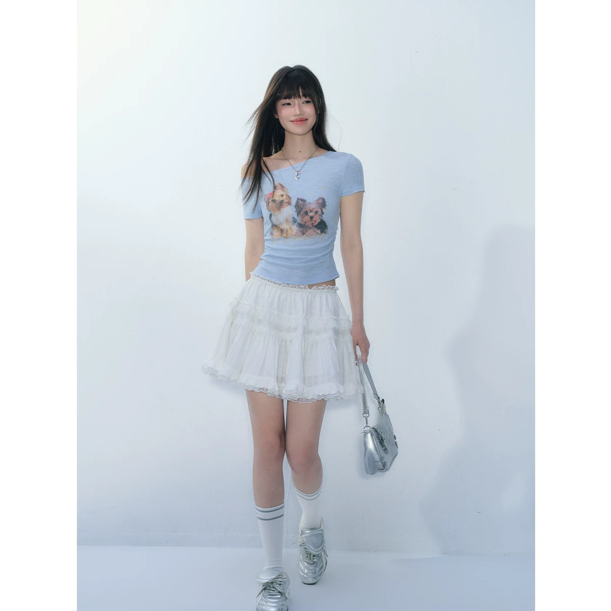 ablueberry ワンショルダーTシャツ