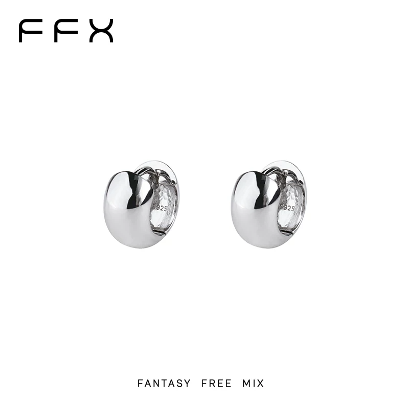 FFX ミニフープピアス