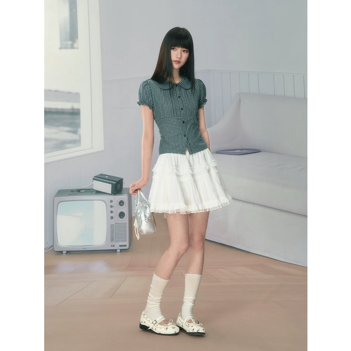 ablueberry チェック柄丸襟トップス