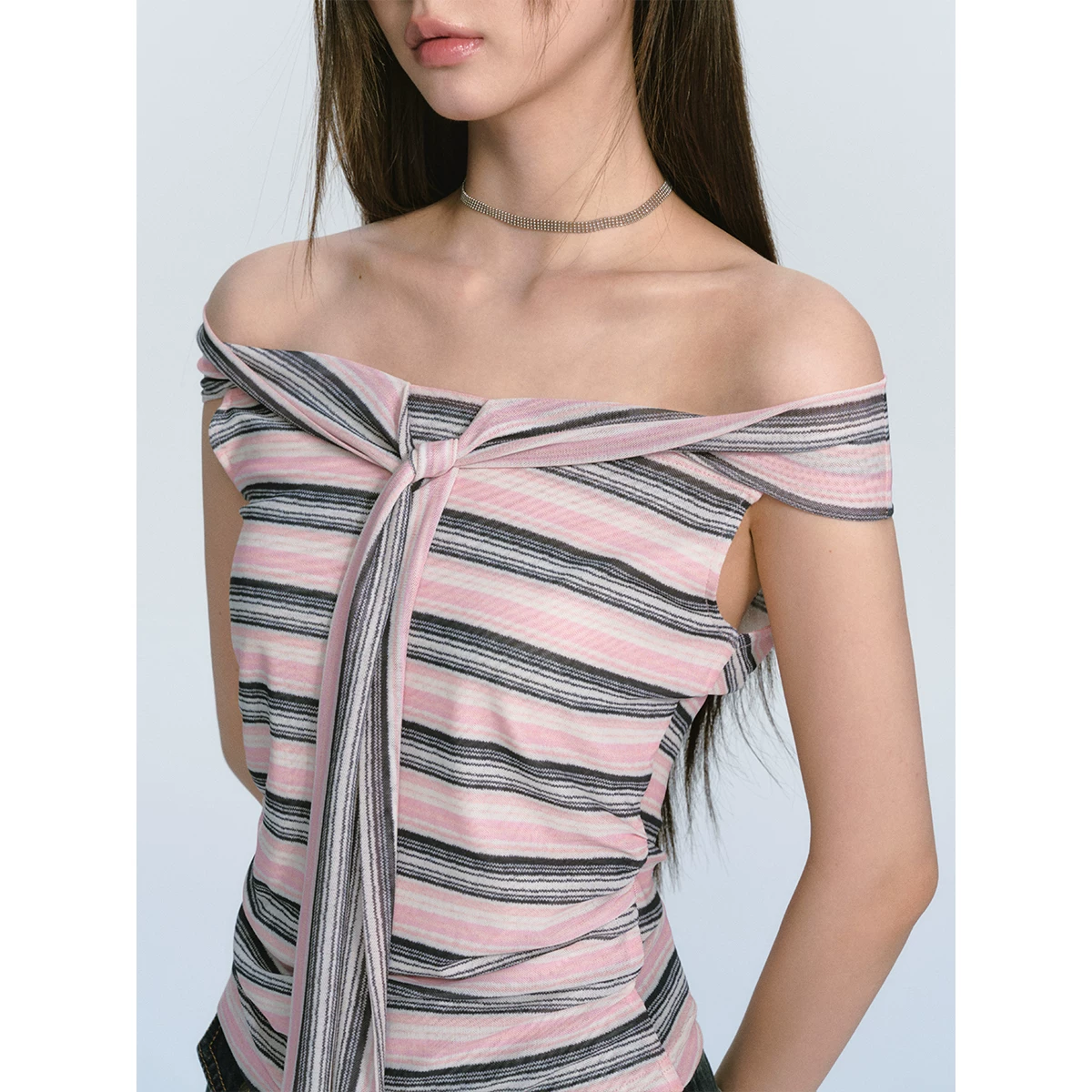 ablueberry ギャザーオフショルダーTシャツ