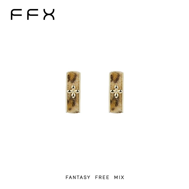 FFX レオパード柄フープピアス