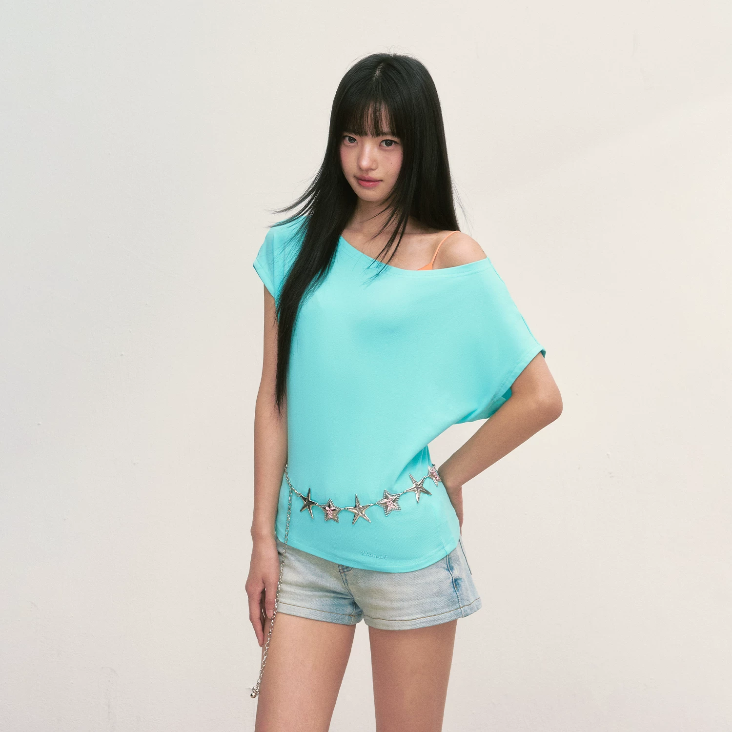 Weekendhub ワンショルダーTシャツ