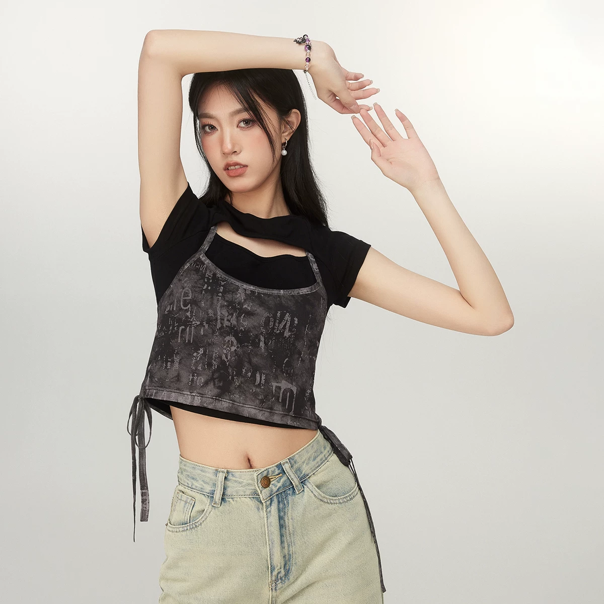 BETTERSAY カットアウトレイヤードTシャツ