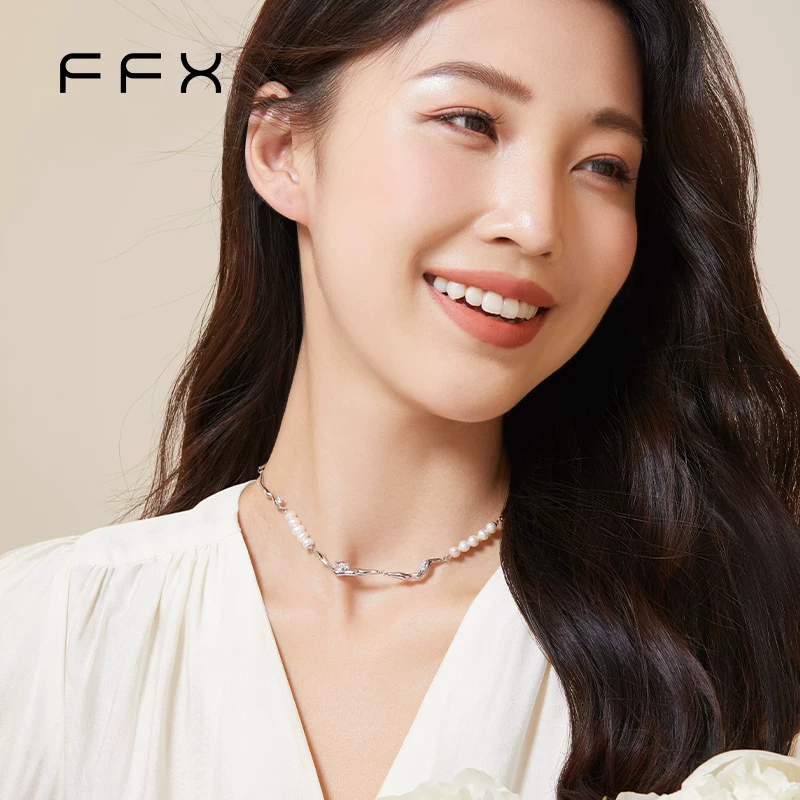 FFX パールモチーフネックレス