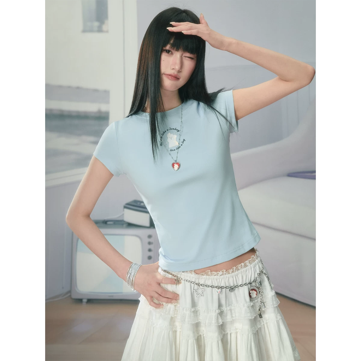 ablueberry スリムフィットTシャツ