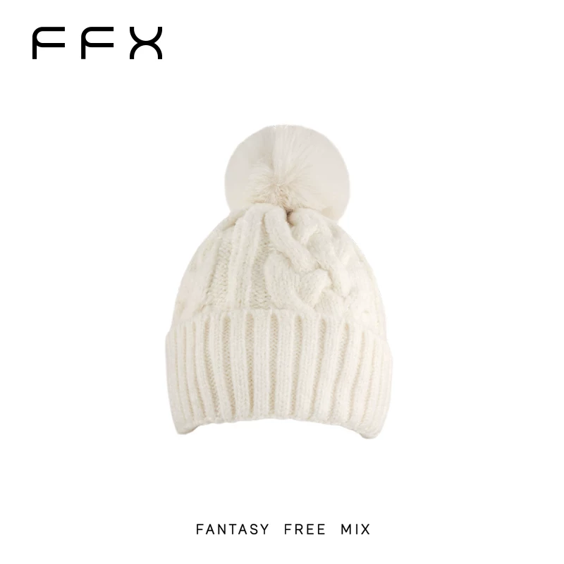 FFX ケーブル編みニット帽