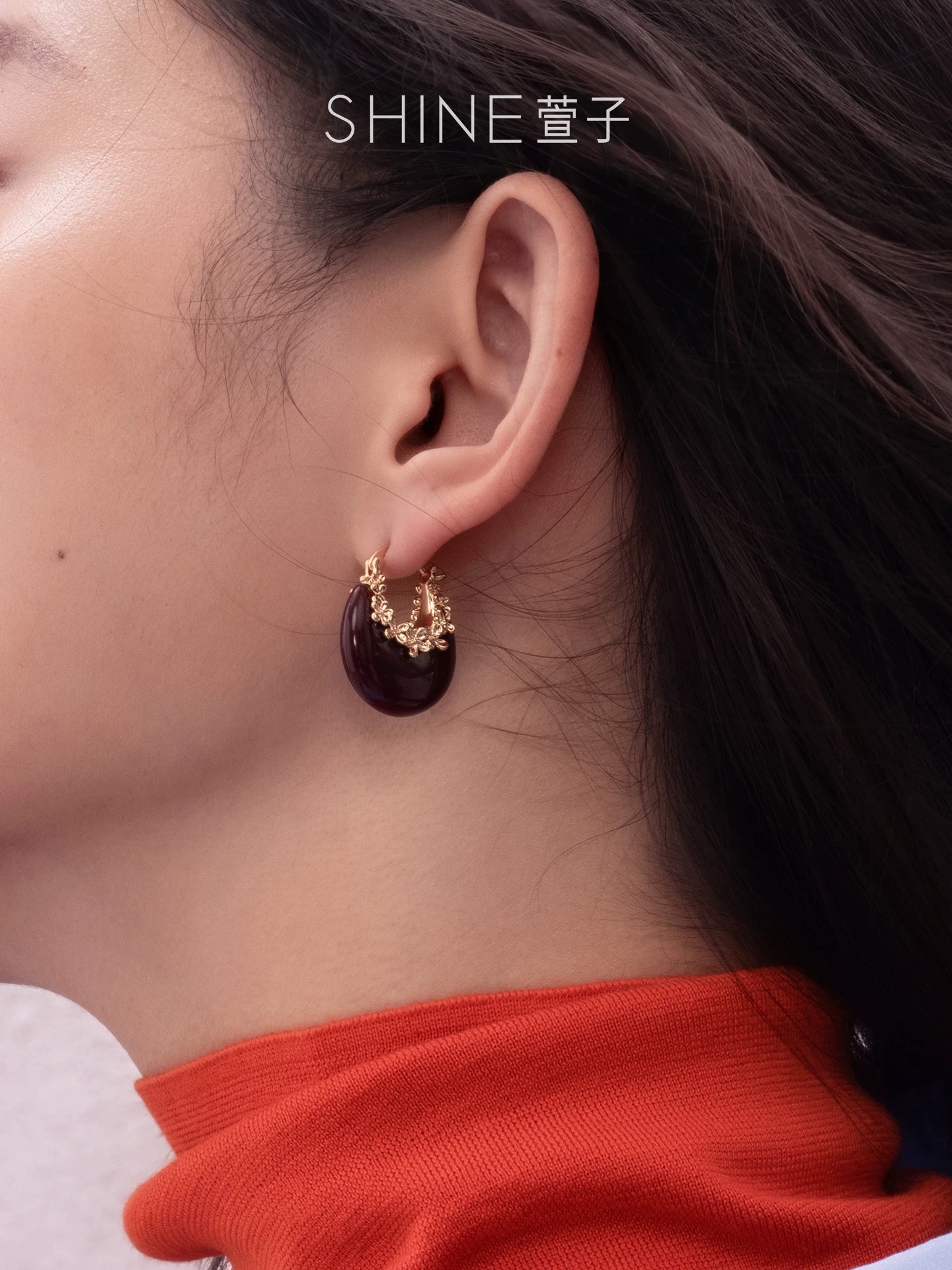 SHINE ワインレッド フラワーフープピアス