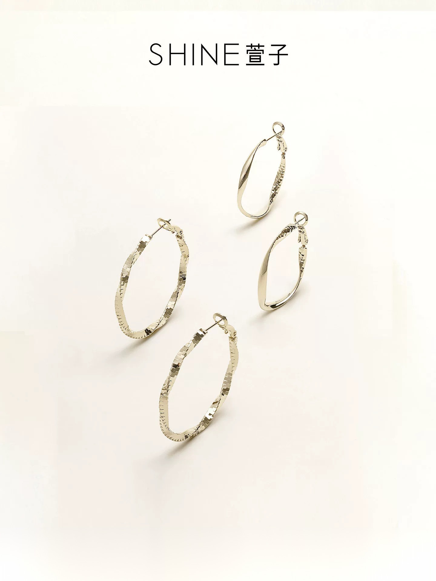 SHINE テクスチャーゴールド フープピアス