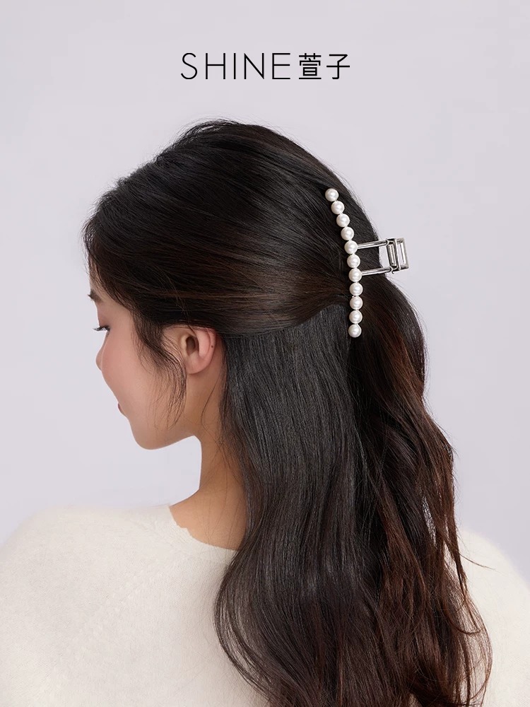 SHINE パール調 ヘアクリップ