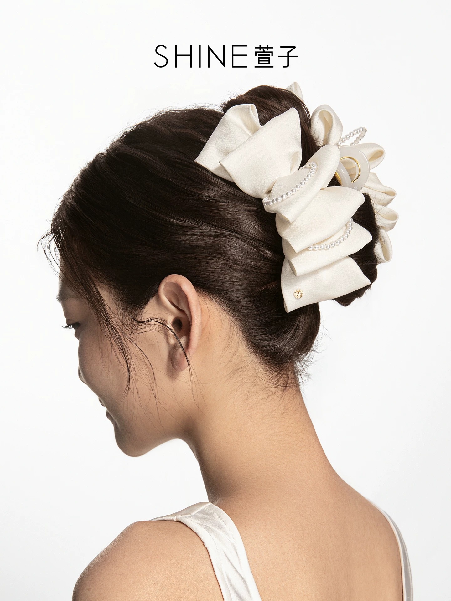 SHINE ビジューライン リボンヘアクリップ