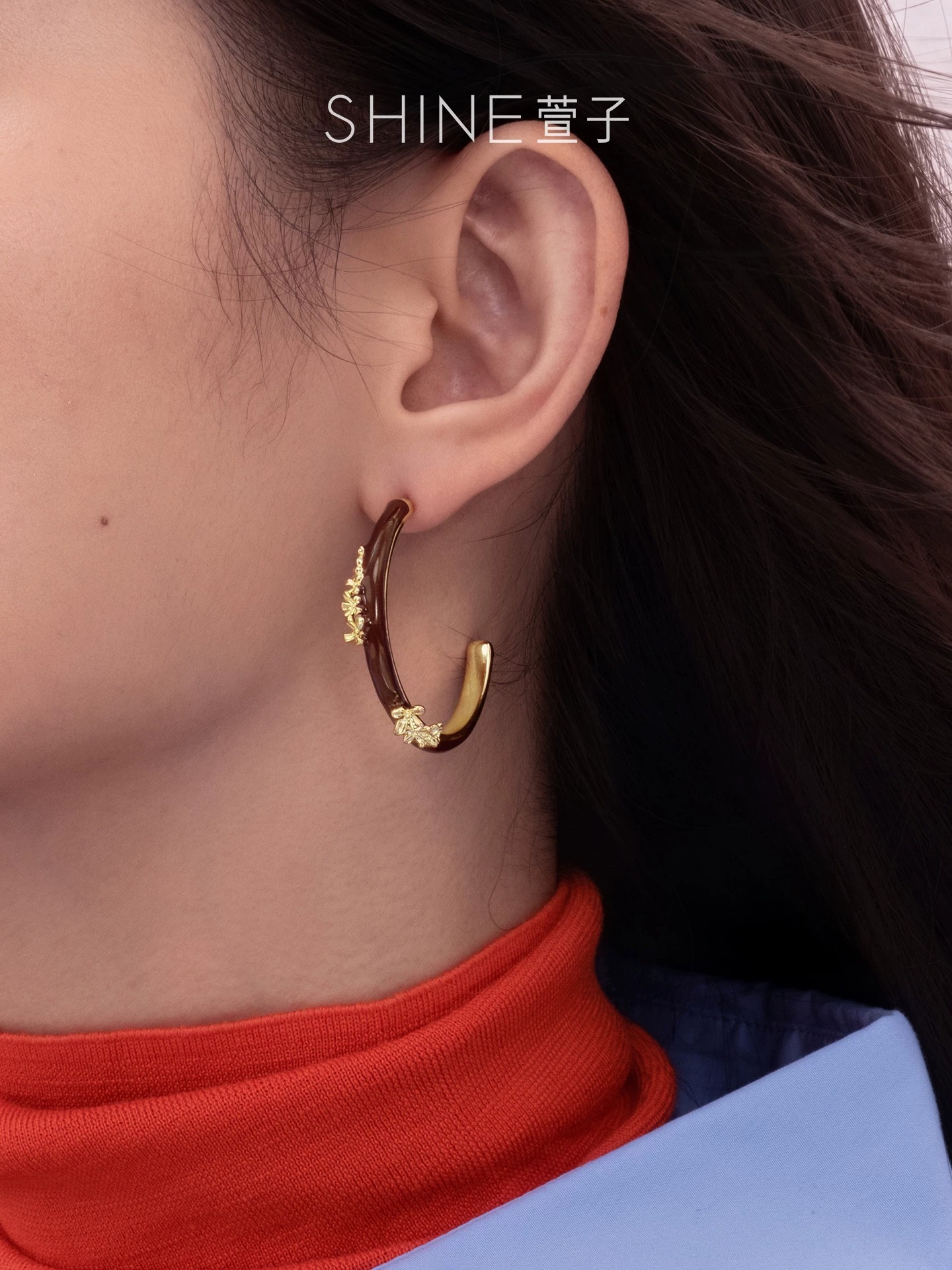 SHINE ワインレッド フラワーハーフフープピアス