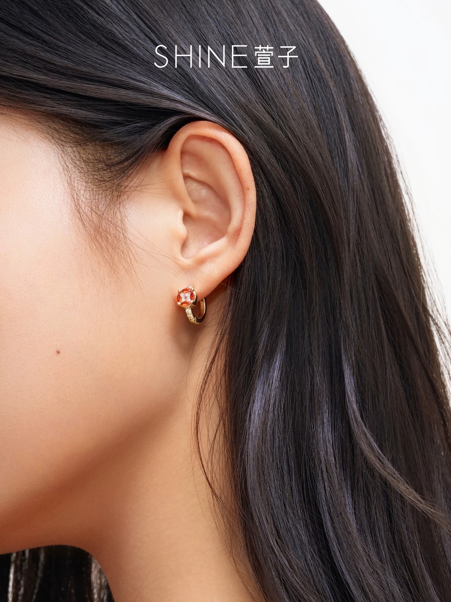 SHINE ローズレッド ビジューフープピアス