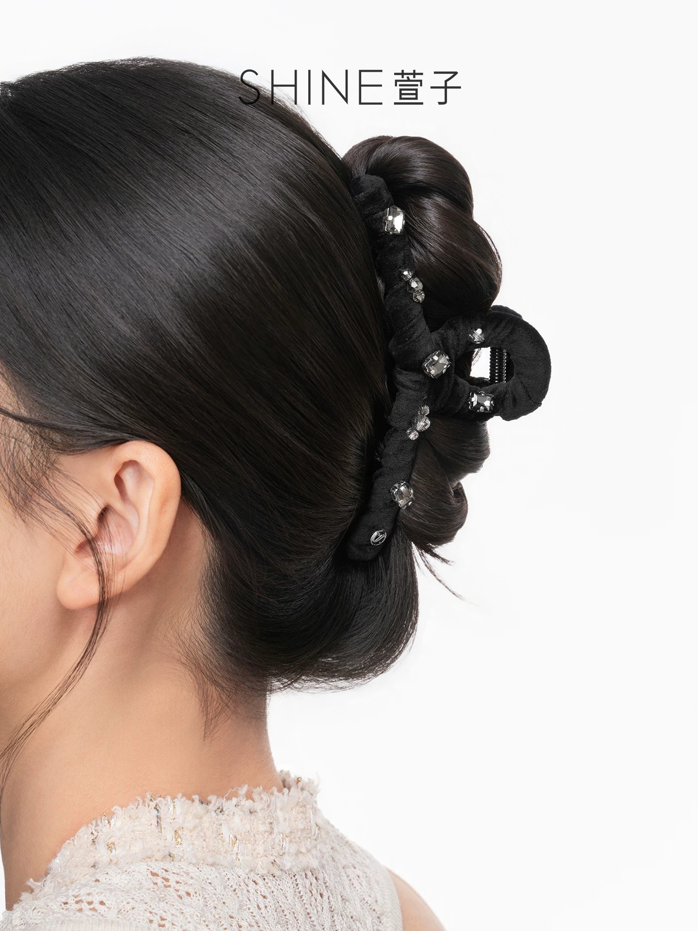 SHINE ノワールベロア ビジューヘアクリップ
