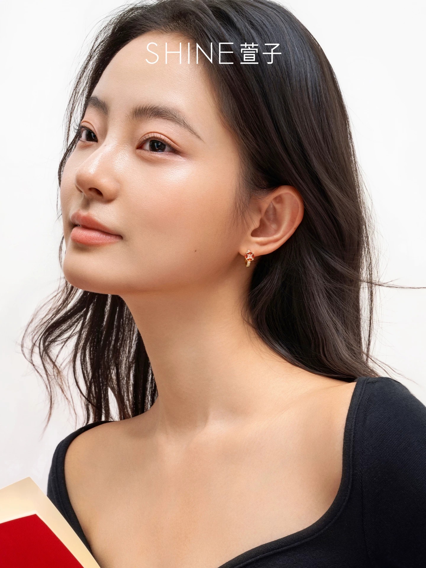 SHINE ローズレッド ビジューフープピアス