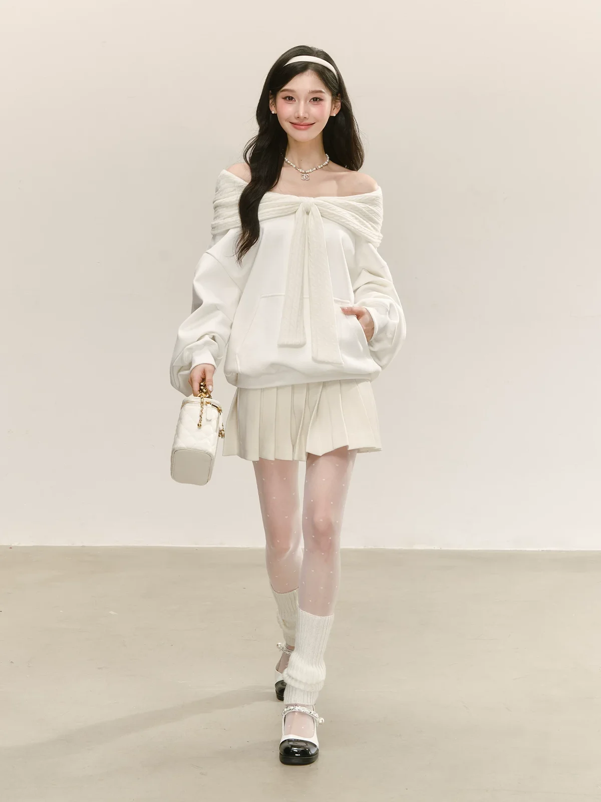 オフショルフーディー セレクト 商品写真 3