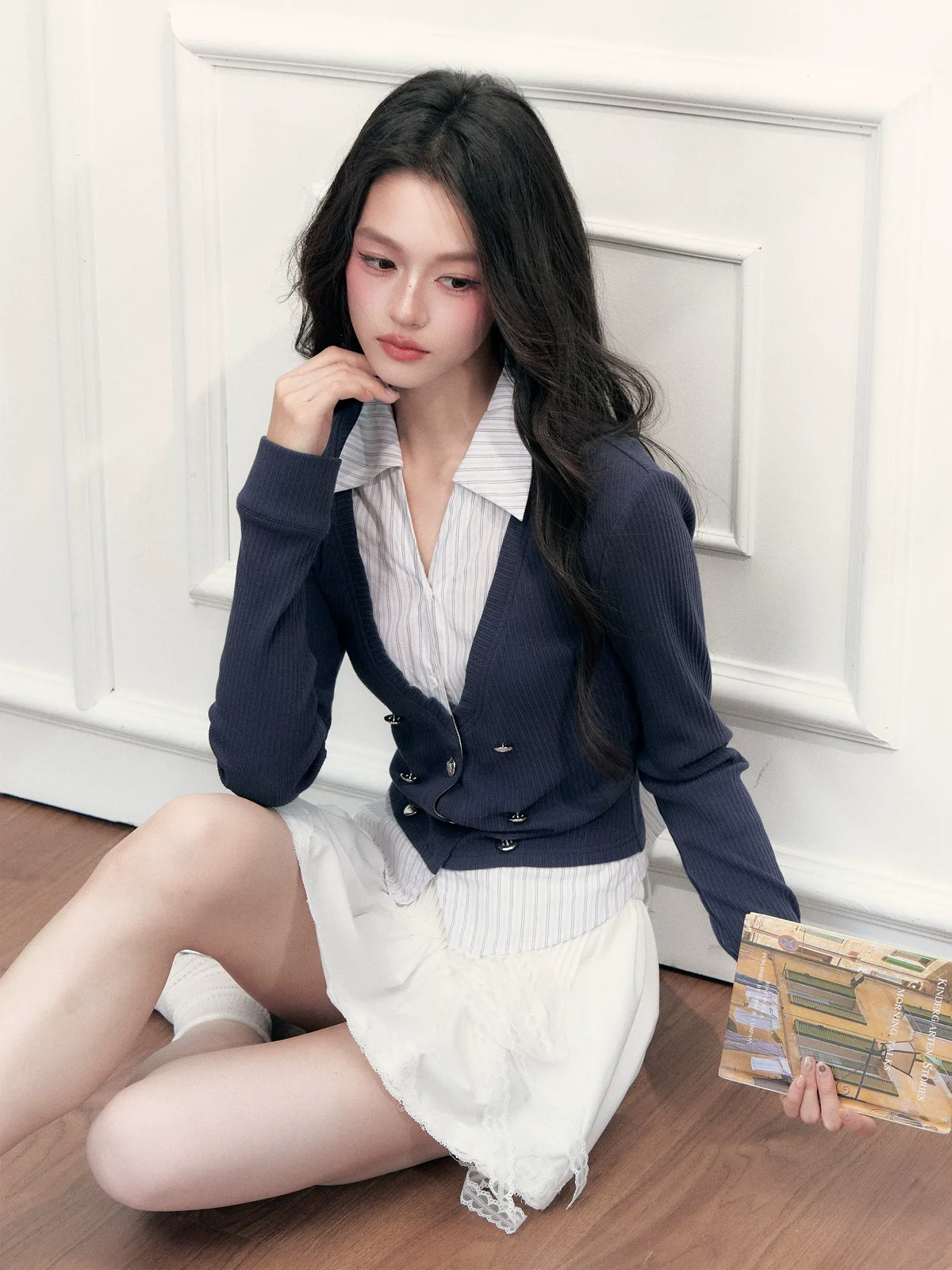 クラシックレイヤード Vネックニット 商品写真 1