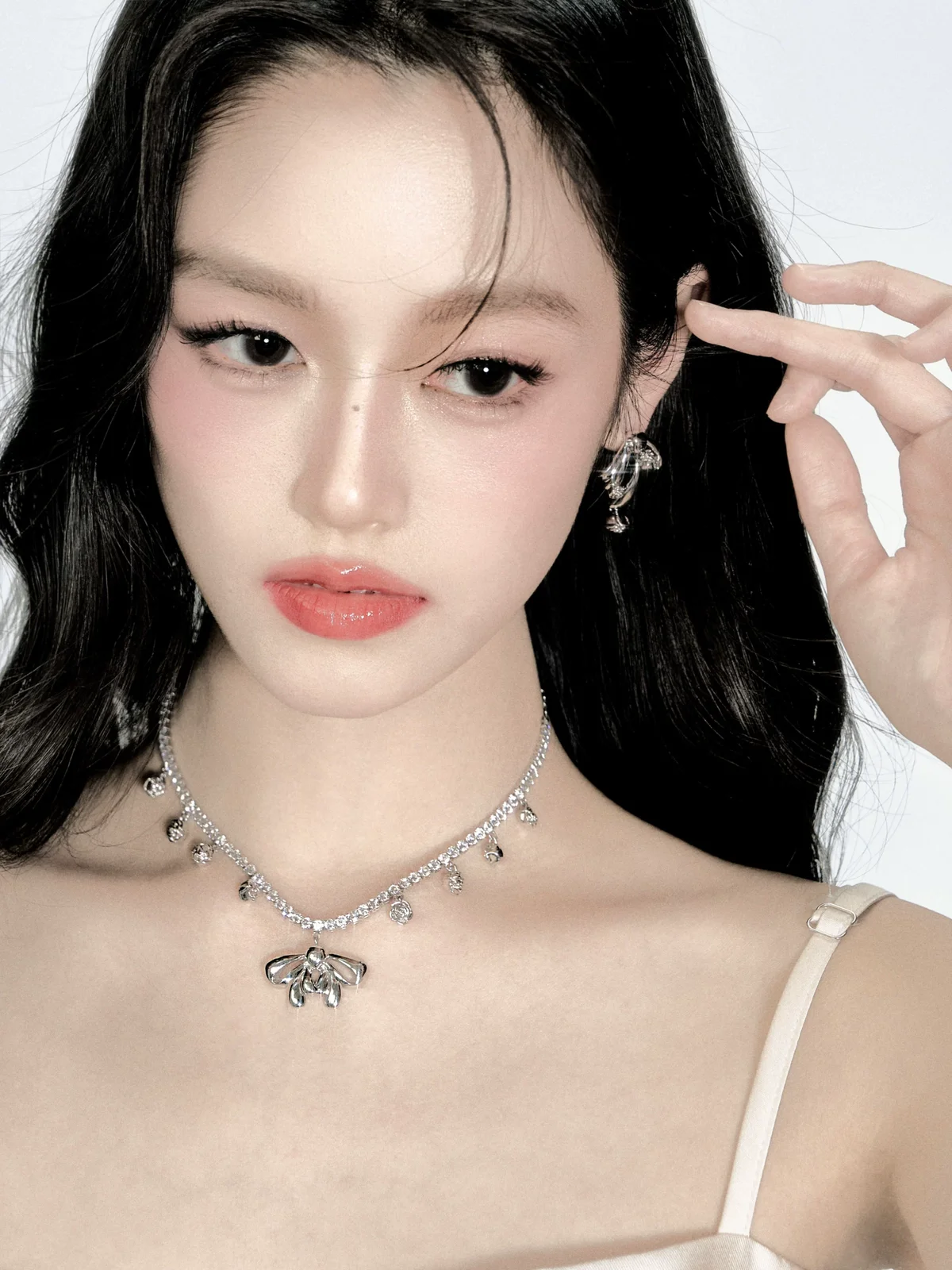 バタフライリボン ピアス 商品写真 3