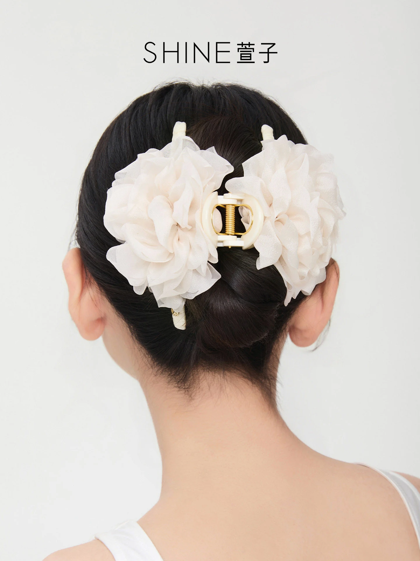 フルールボリューム ヘアクリップ 商品写真 3