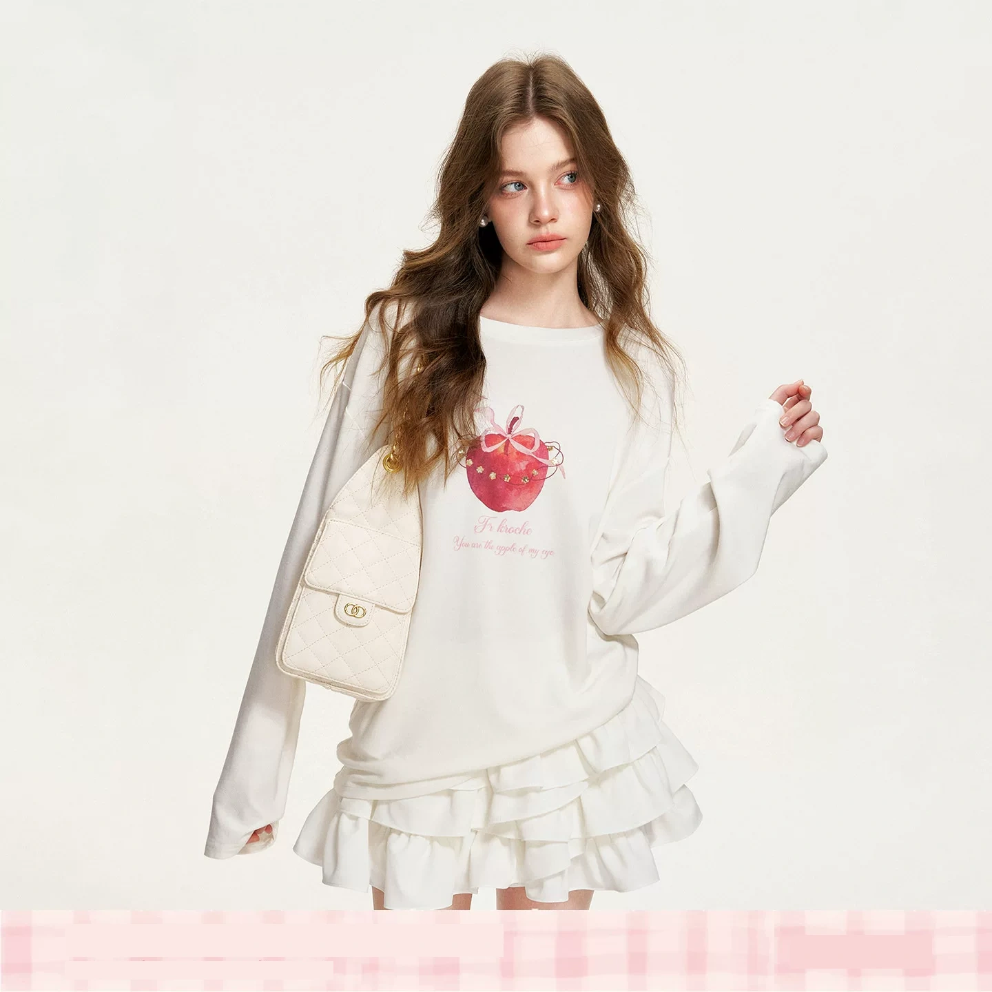 KROCHE リボン Tシャツ KE4045