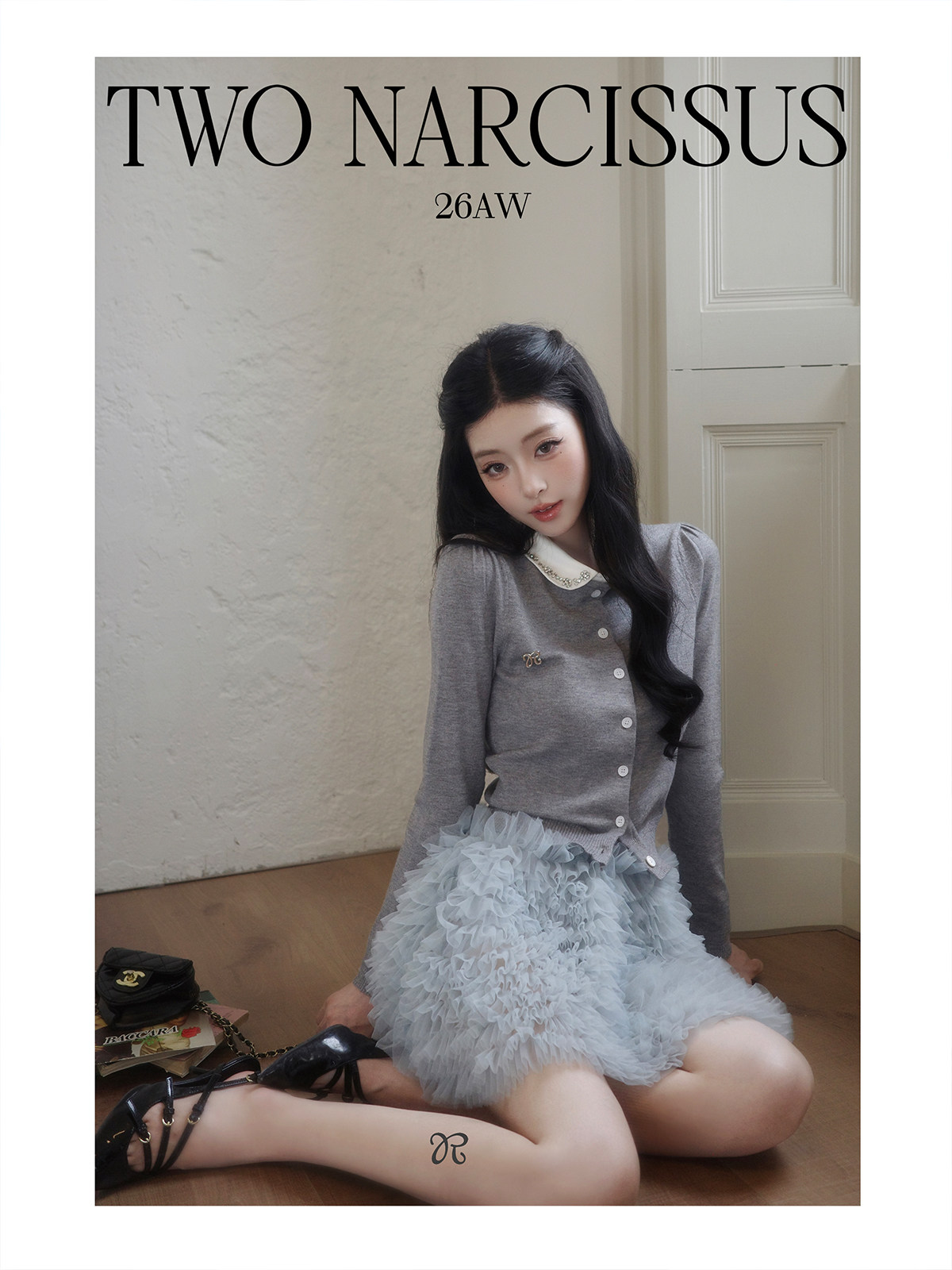 Two Narcissus リボンモチーフ ブローチ