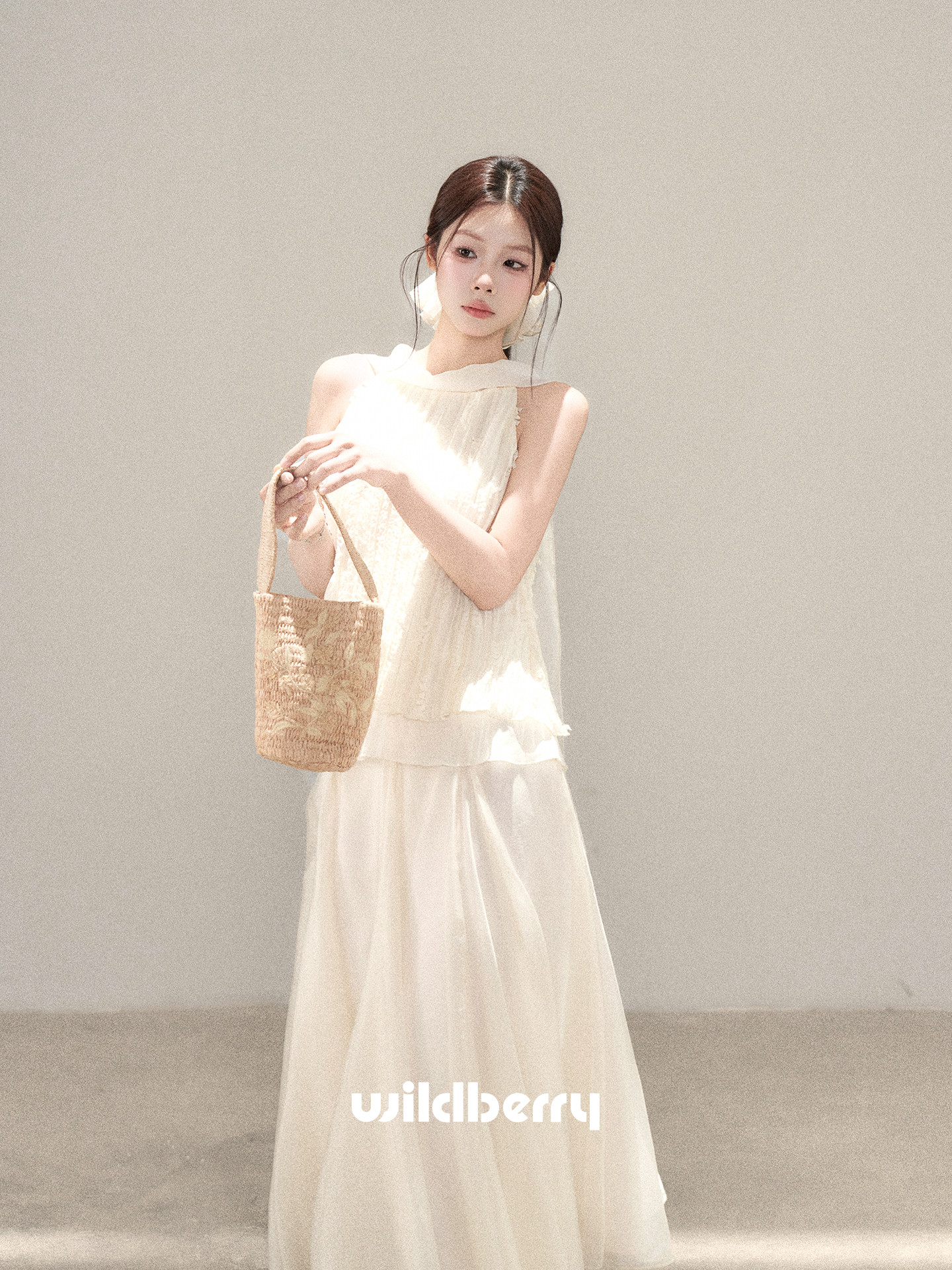 Wildberry ノースリーブシャツ・ロングスカート