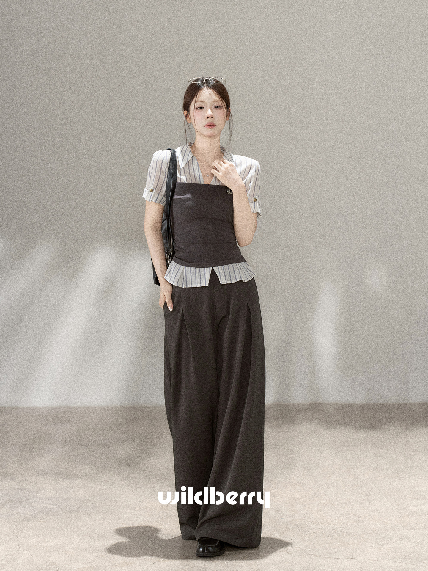 Wildberry グレー ハイウエストワイドパンツ