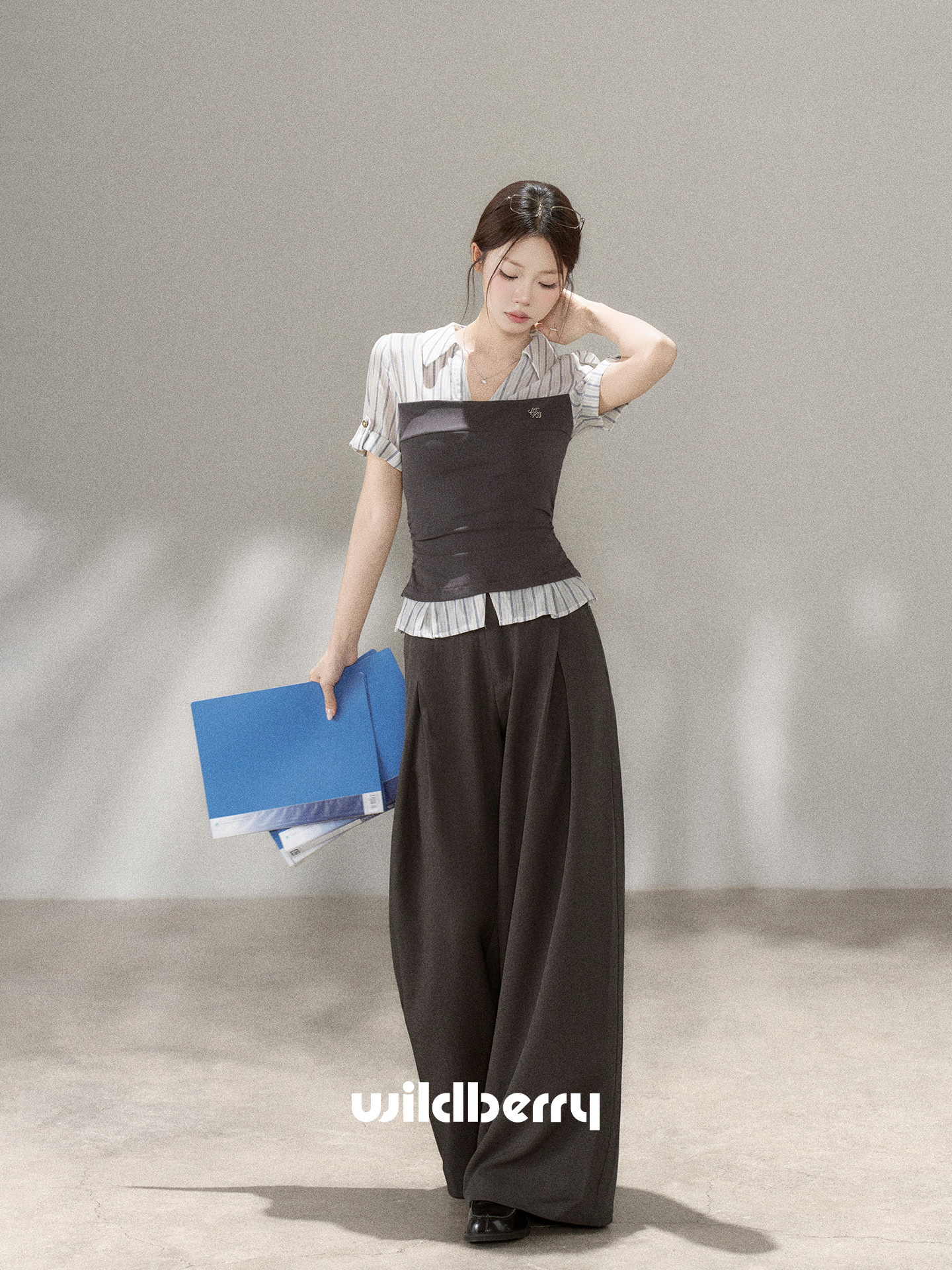 Wildberry グレー ハイウエストワイドパンツ