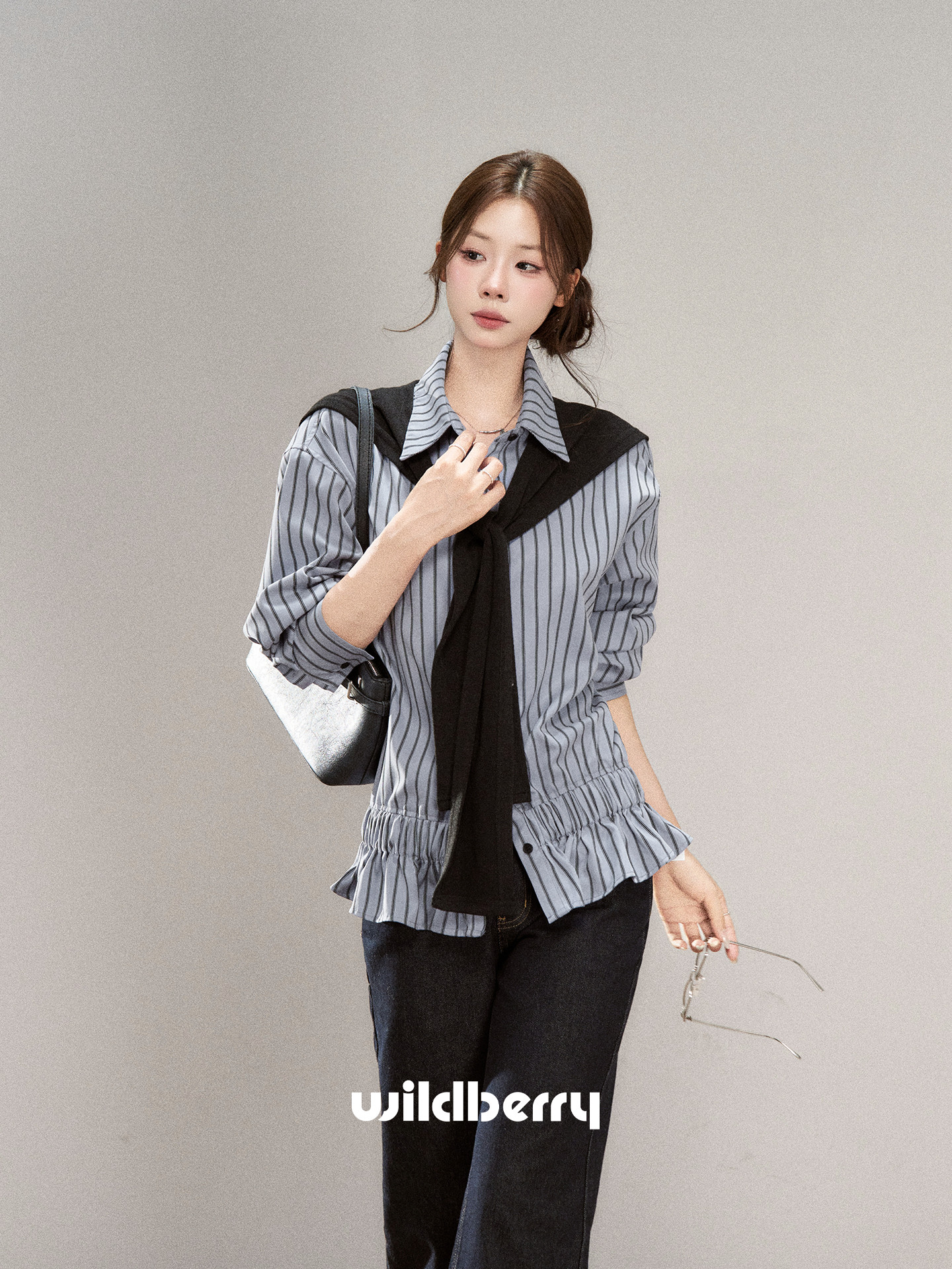 Wildberry ブルーストライプ 長袖シャツ