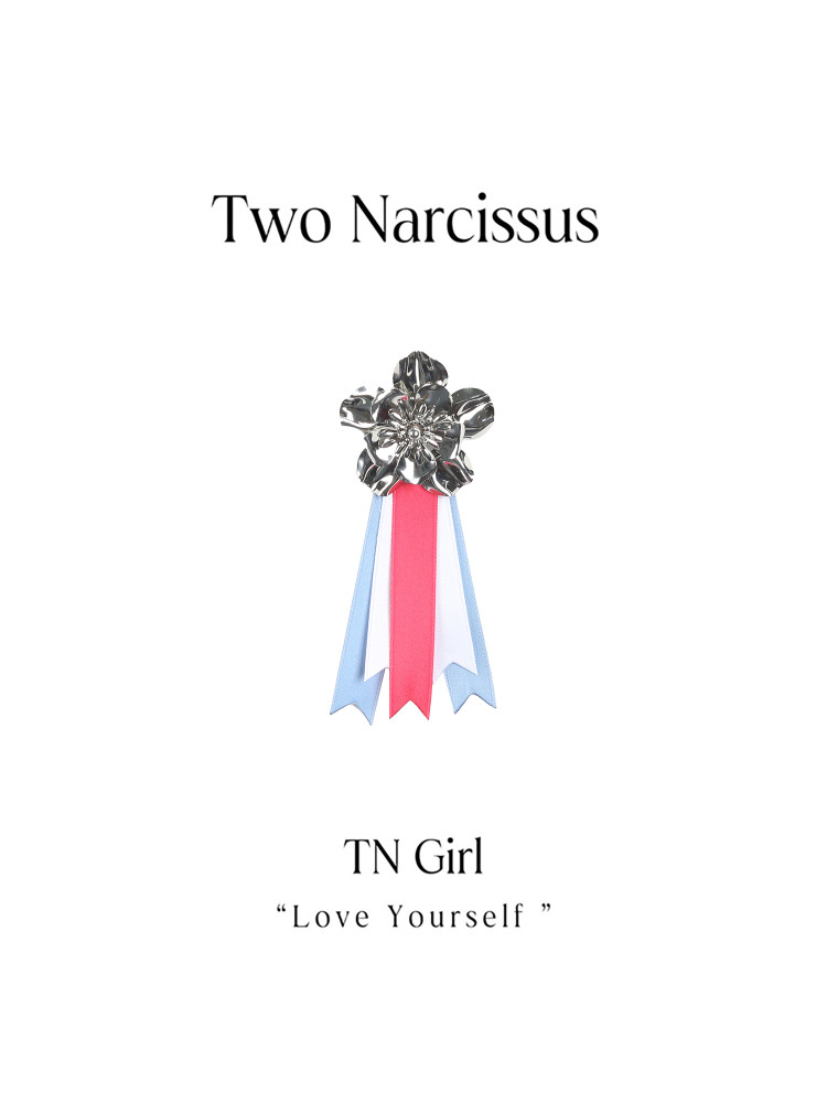 Two Narcissus 桜モチーフ ブローチ