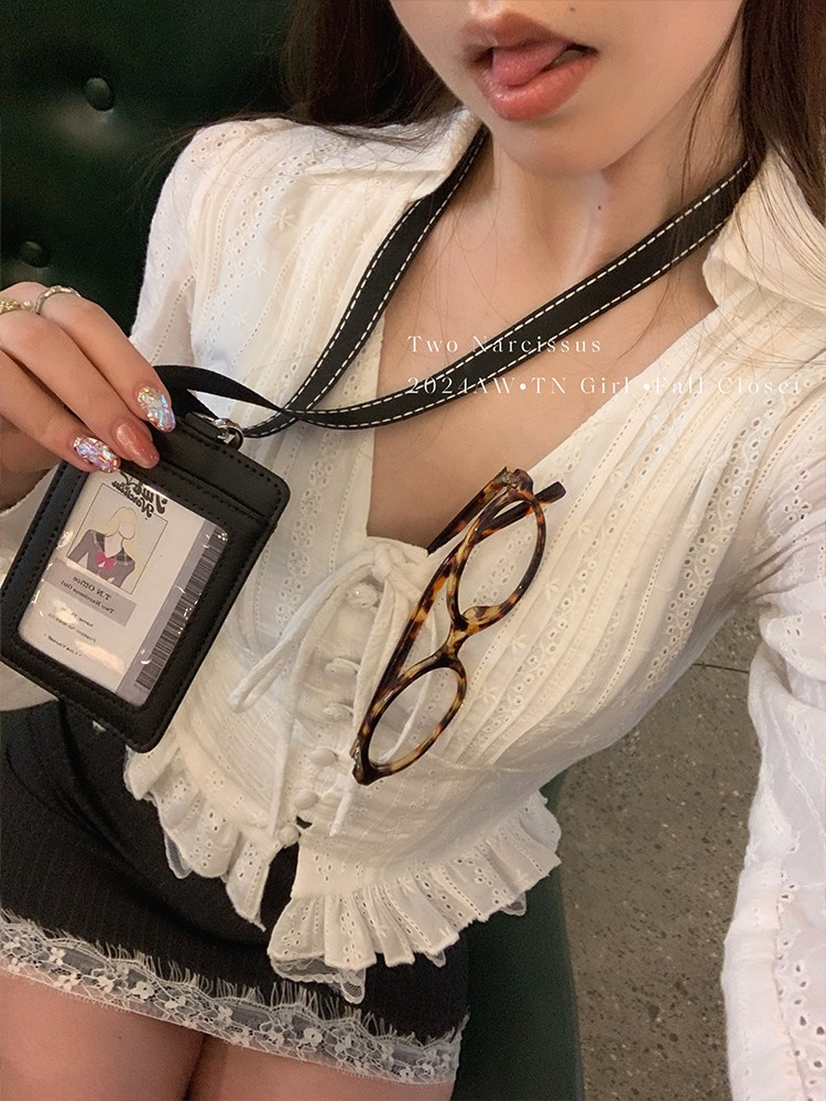 Two Narcissus タグデザイン アクセサリー