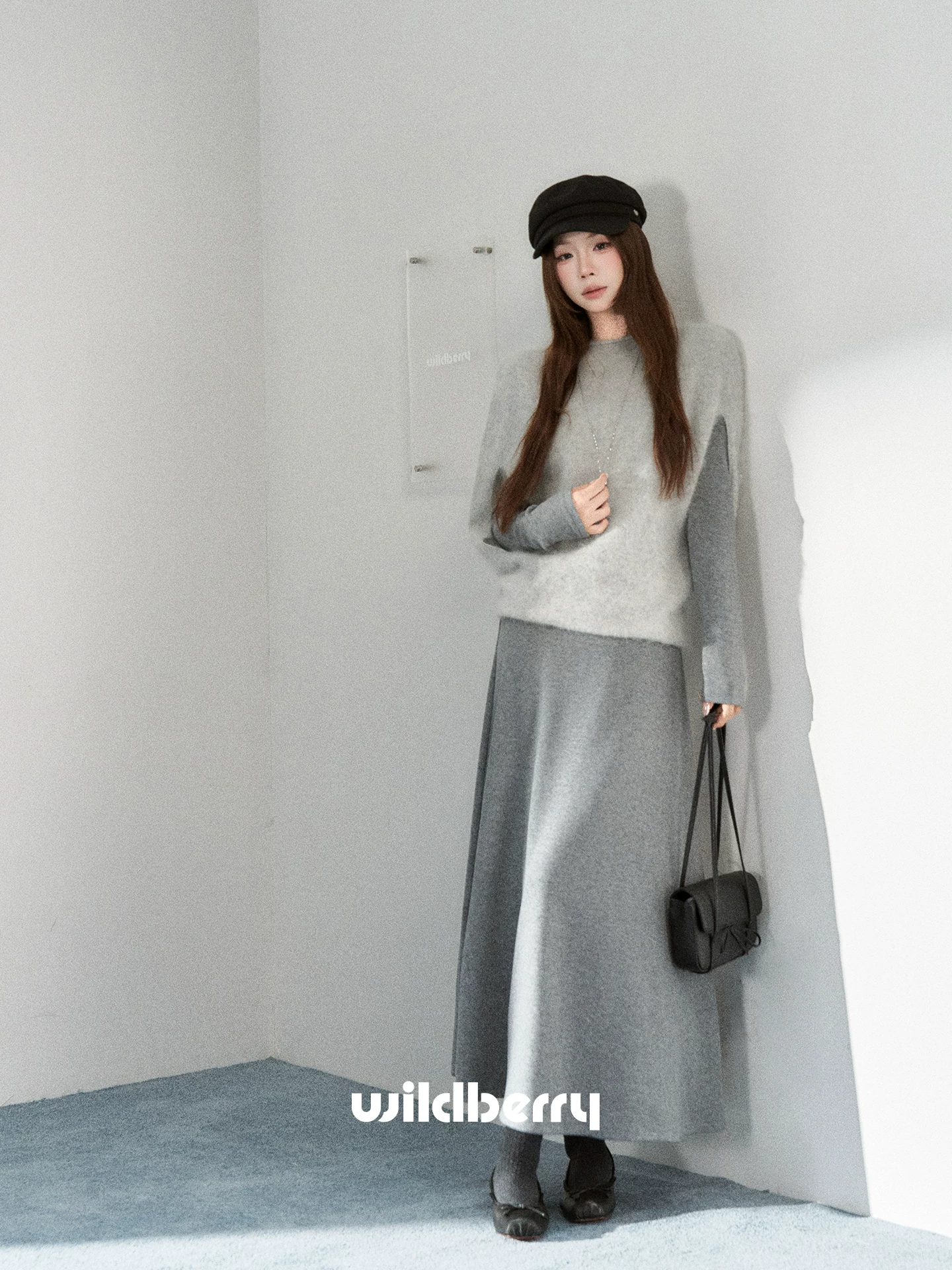 Wildberry ニットベスト・レースネックワンピース