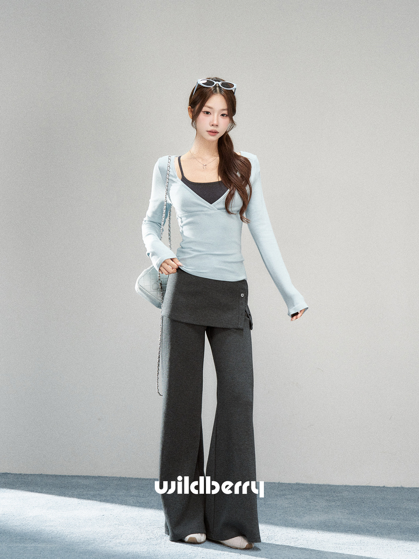 Wildberry スカートレイヤード風 フレアパンツ