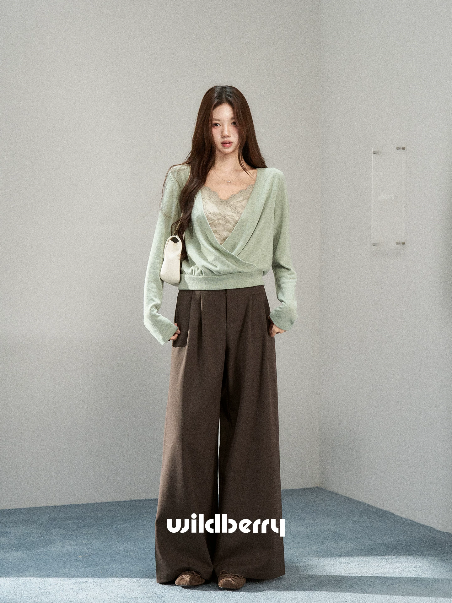 Wildberry ハイウエスト タックワイドパンツ
