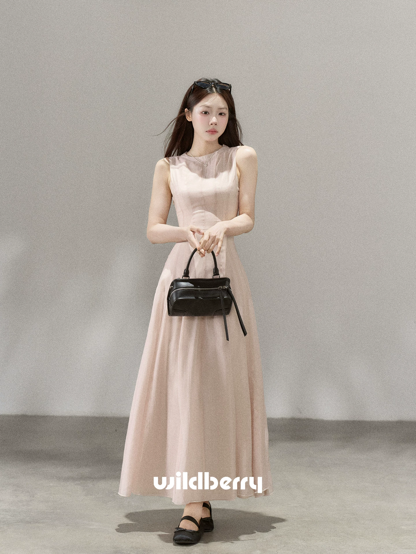 Wildberry バックリボン ノースリーブワンピース