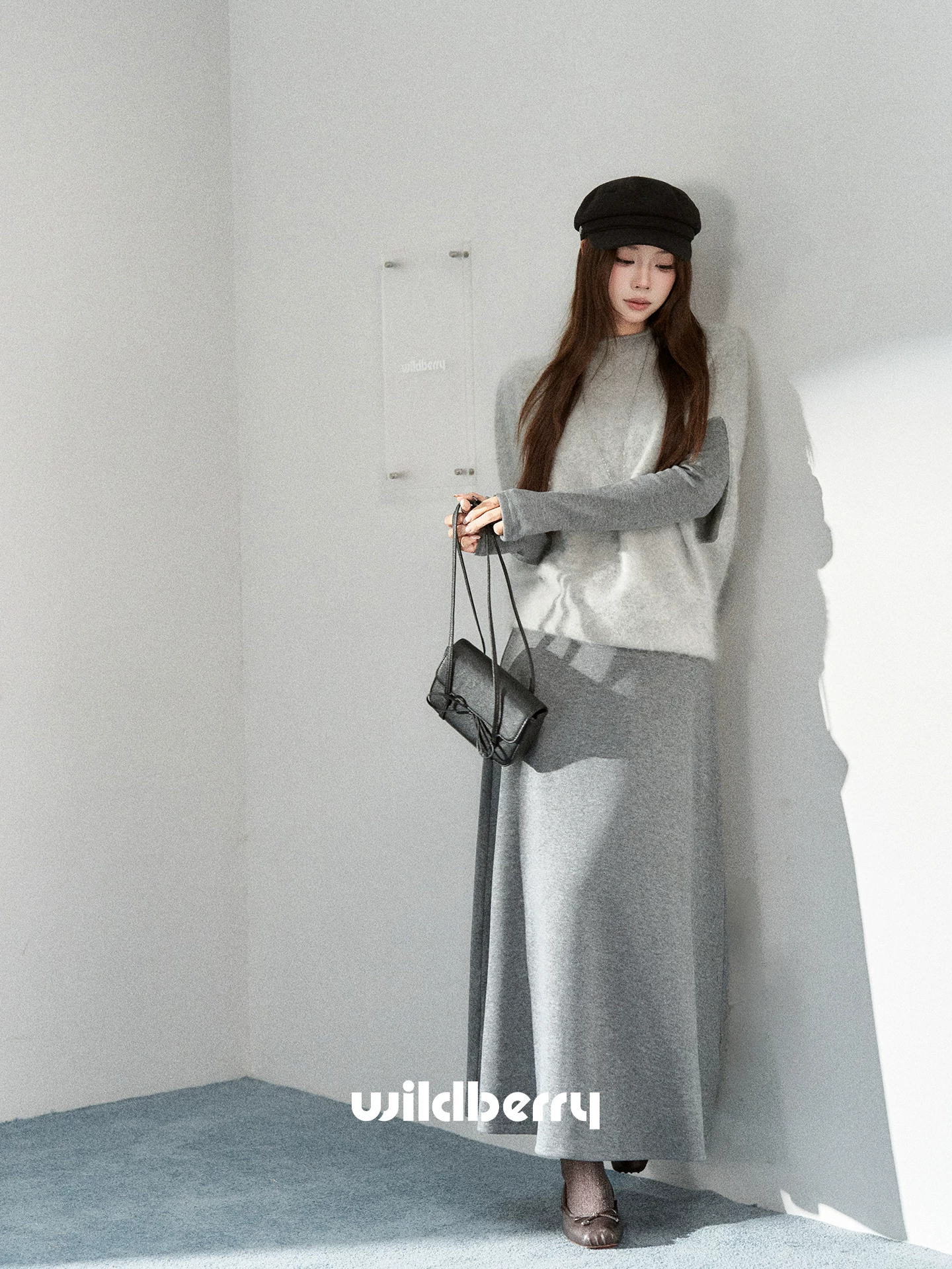 Wildberry ニットベスト・レースネックワンピース