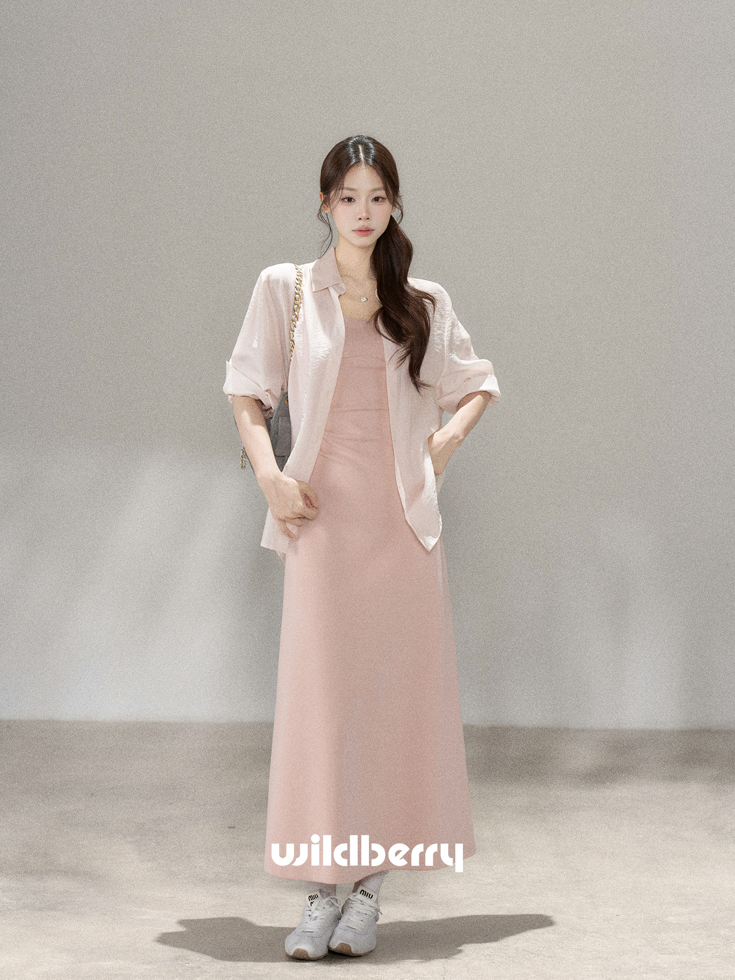 Wildberry ピンク キャミソールワンピース・シャツ
