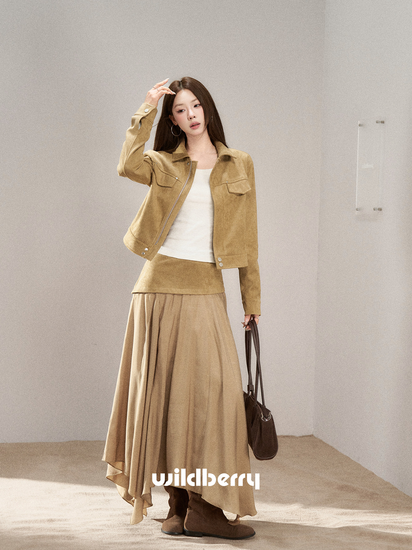 Wildberry スエード調 ショートジャケット