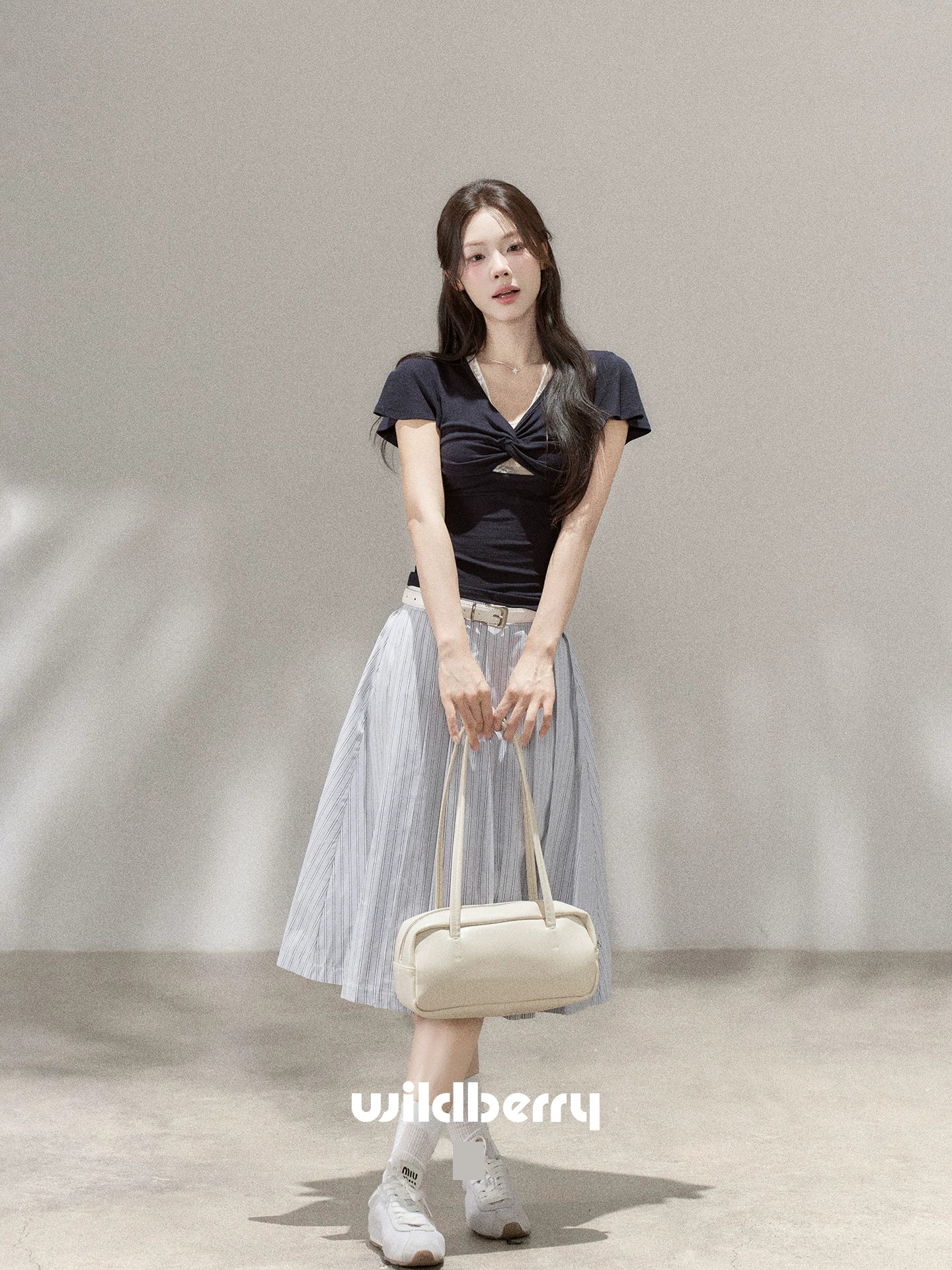 Wildberry ブルーストライプ プリーツスカート