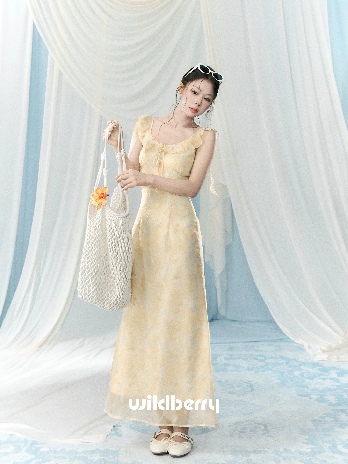 Wildberry 小花柄 バックオープンロングワンピース