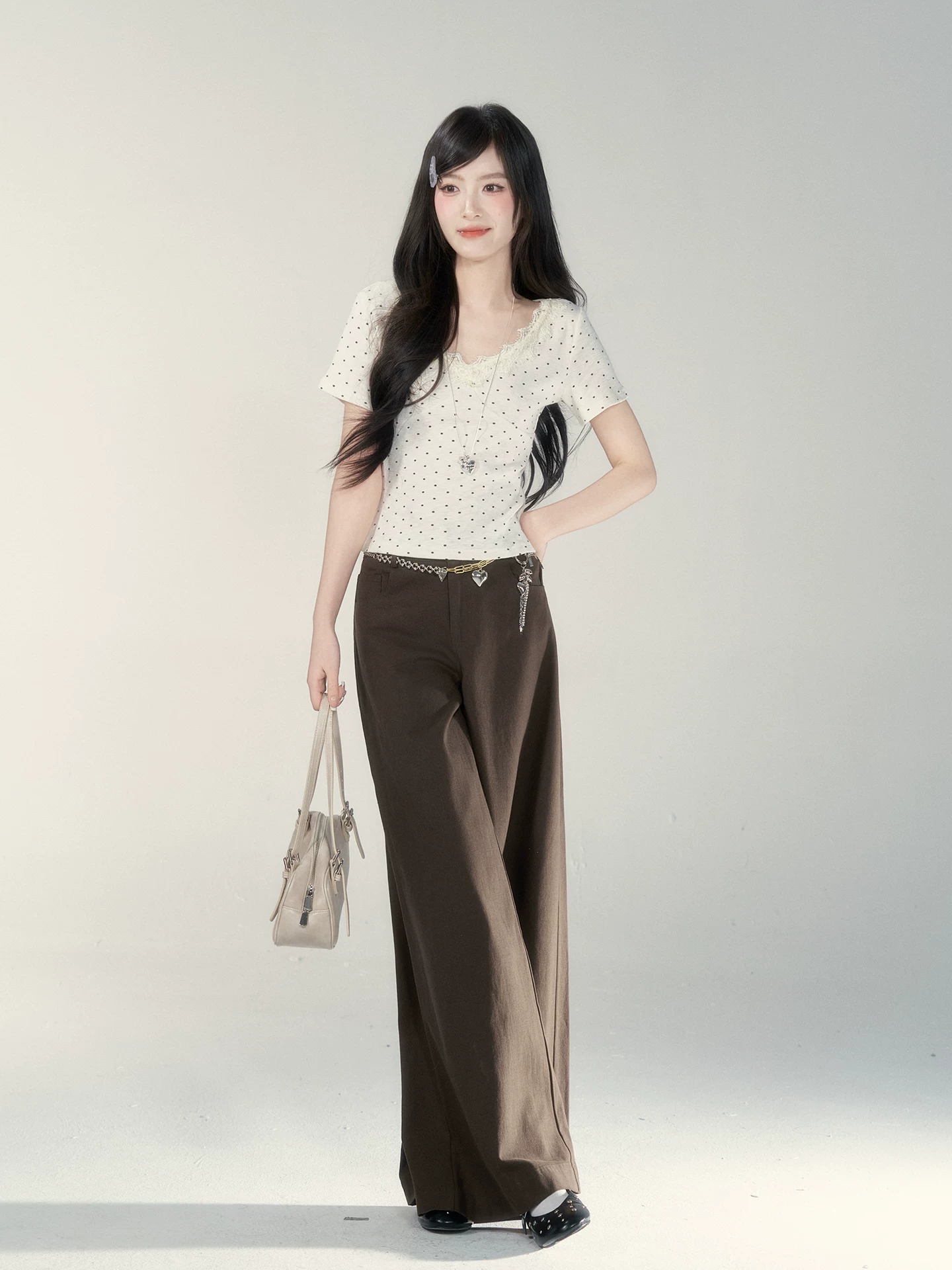 Wildberry ハイウエスト ストレートワイドパンツ