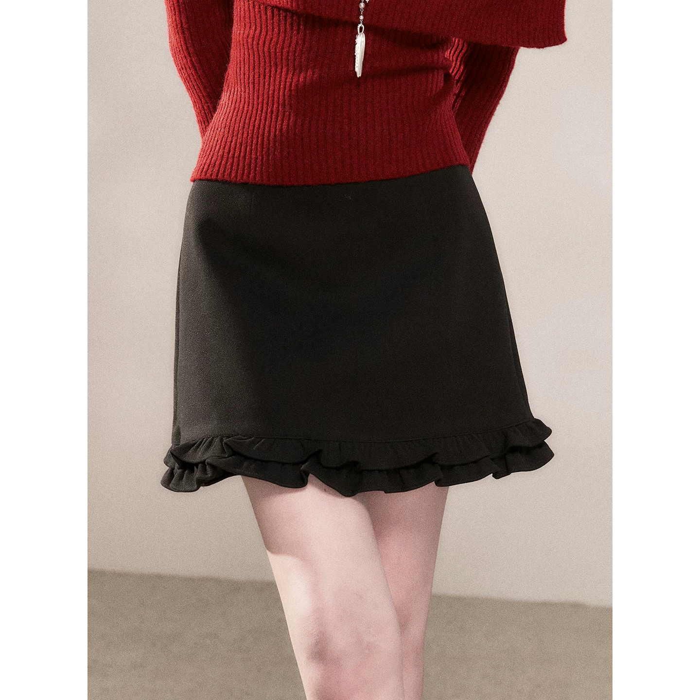 Wildberry フリル付き Aラインミニスカート