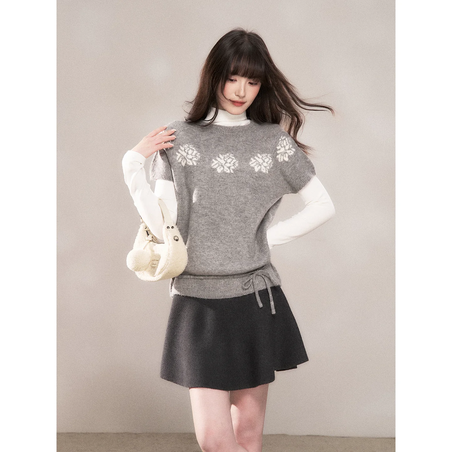 Wildberry グレー ジャカードニット