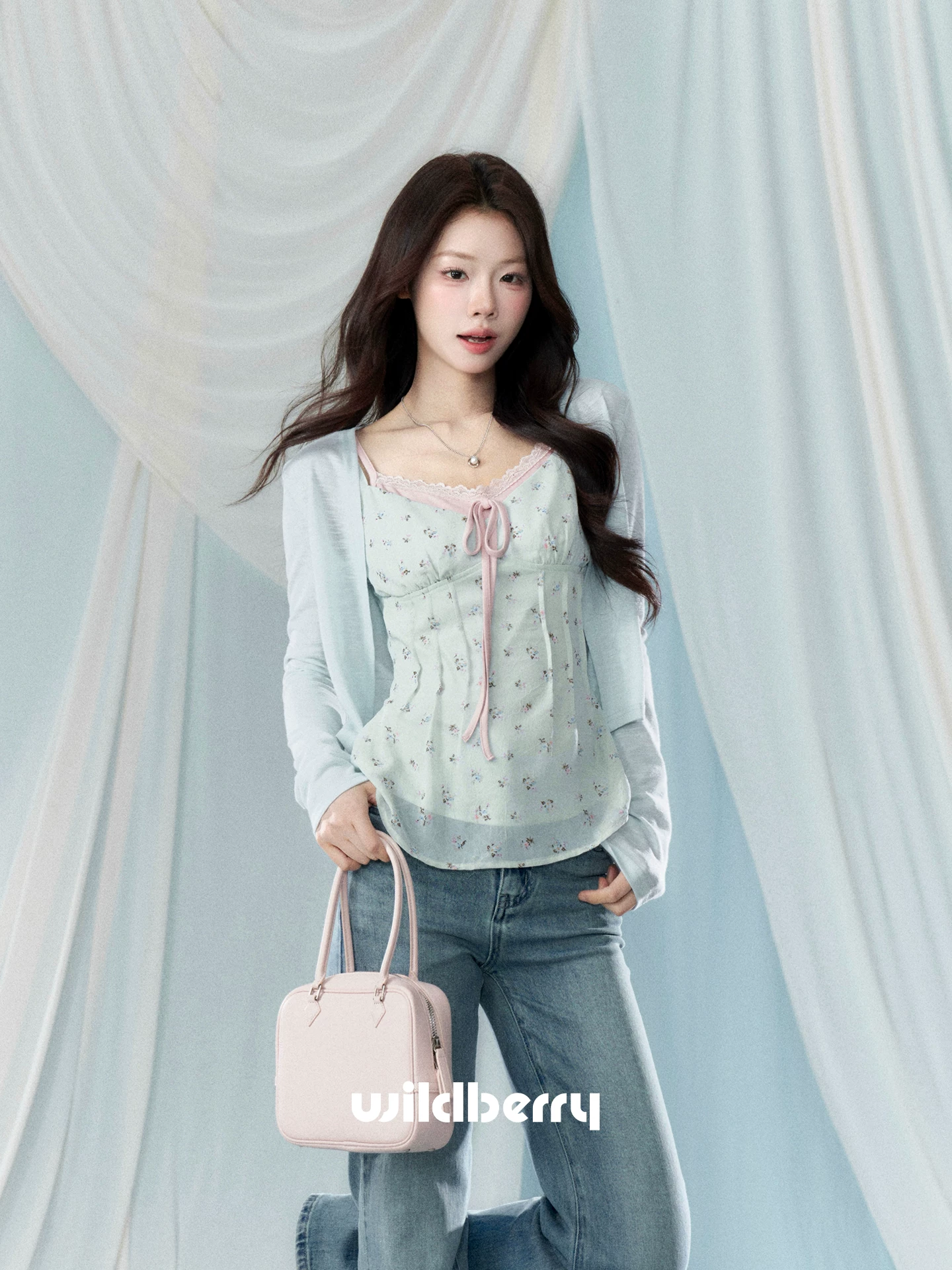 Wildberry ニットカーディガン