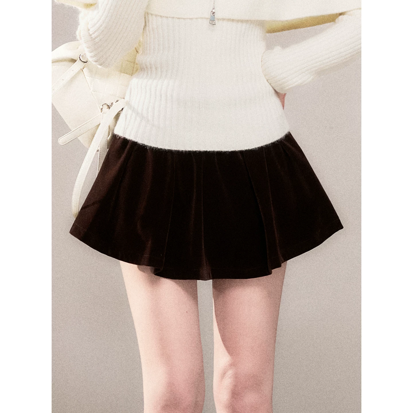 Wildberry Aライン ハイウエストミニスカート