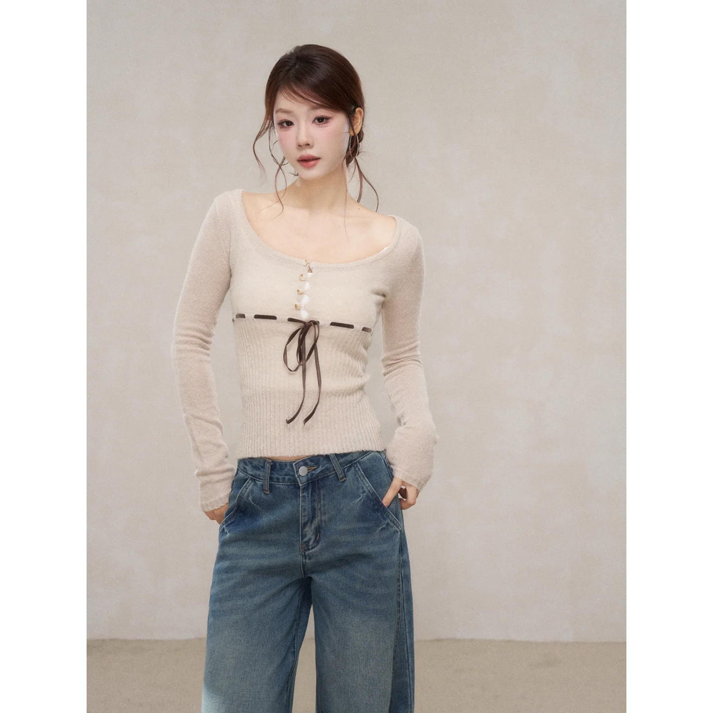 Wildberry スクエアネック 長袖ニットトップス